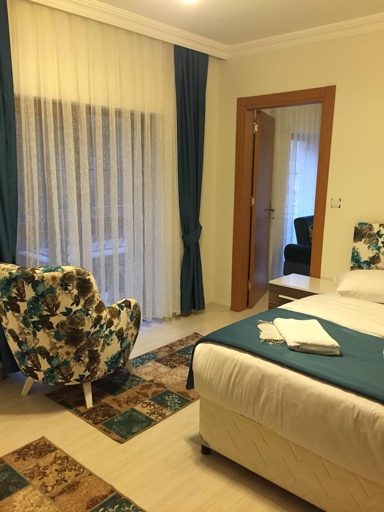 Hotel Mego Suite Otel