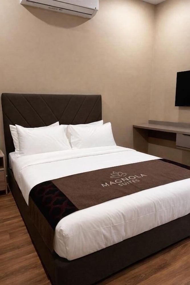 Magnolia Suites B&B