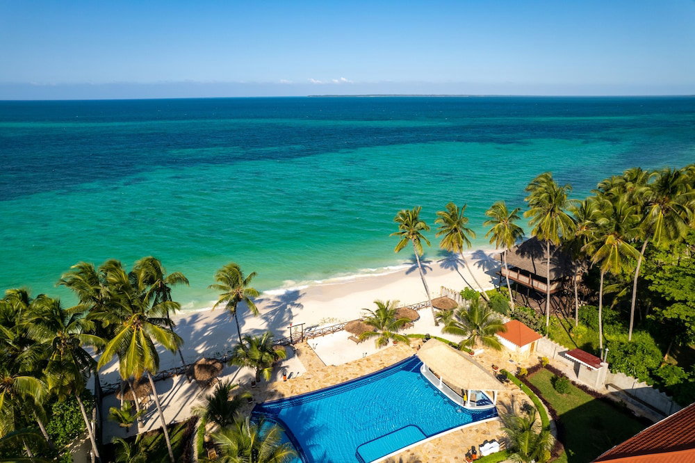 Hotel Sunny Palms Beach Bungalows