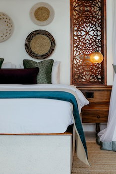 Lux Marijani Zanzibar