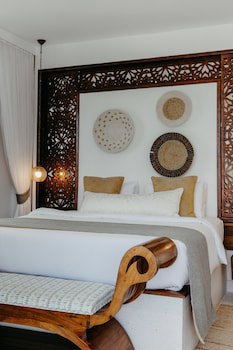 Lux Marijani Zanzibar
