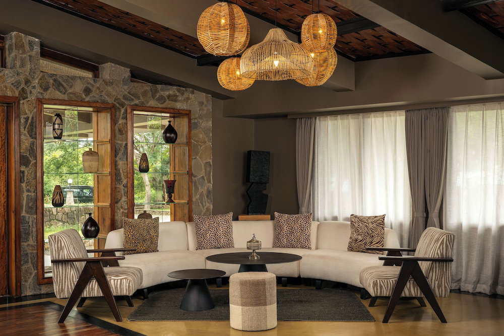 Wellworth Mikumi Wildlife Lodge