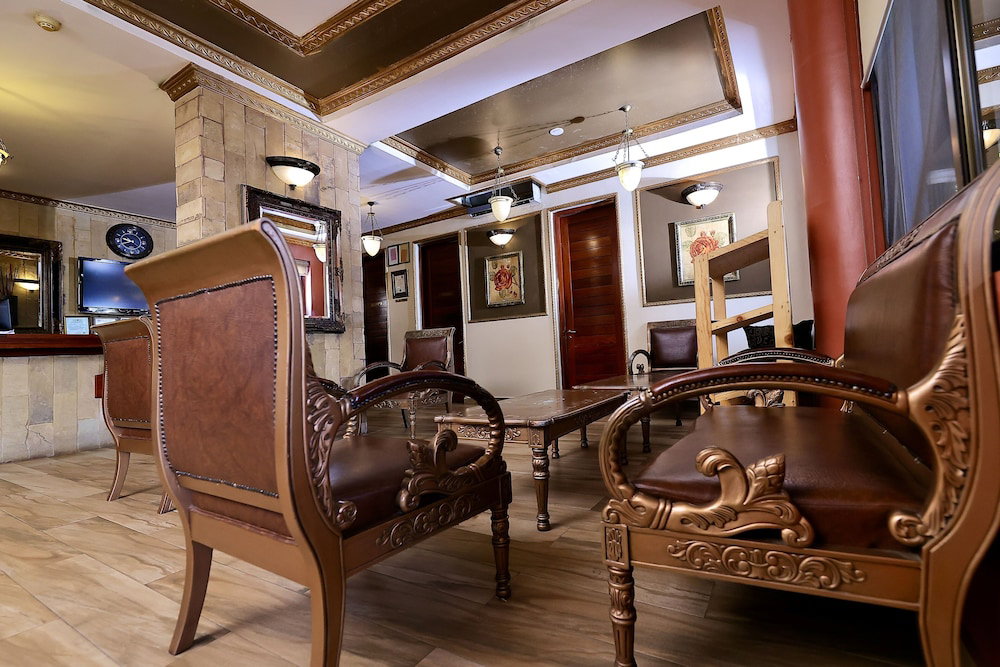 Colosseum Hotel & Fitness Club