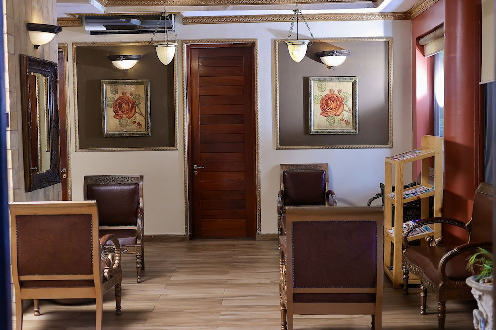 Colosseum Hotel & Fitness Club