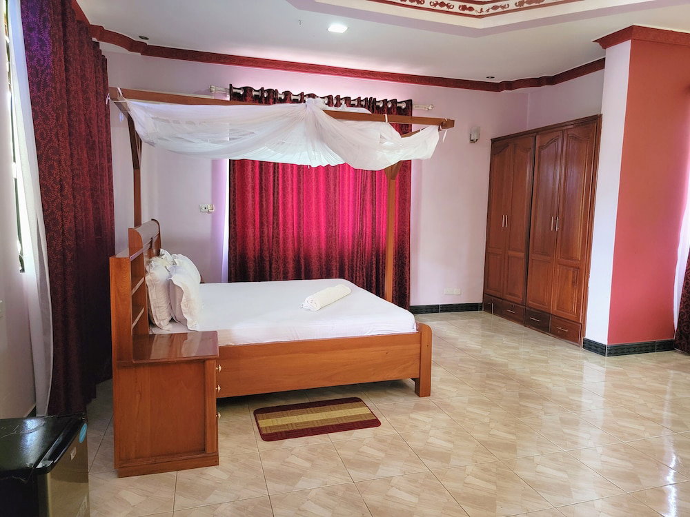 J M Peace Lodge