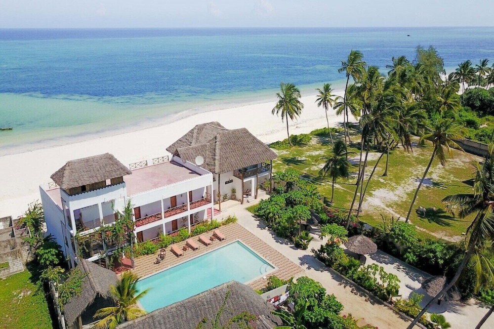 Hotel Isla Bonita Zanzibar Beach Resort