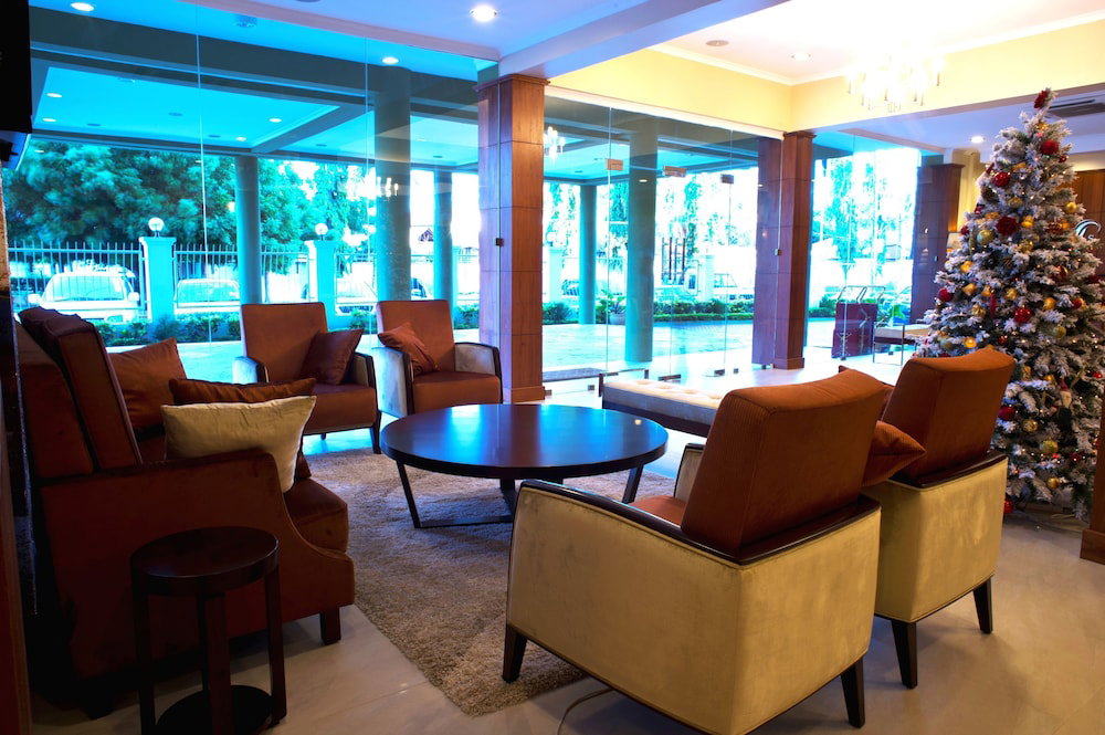 Seascape Hotel