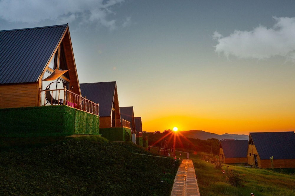 Hotel Galaxy Bungalov