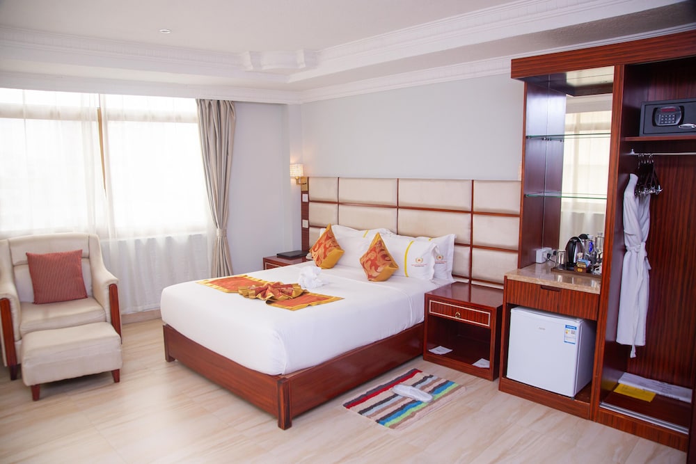 Tiffany Diamond Hotels