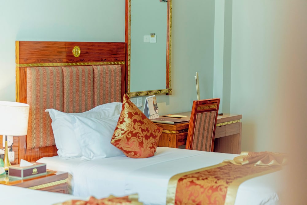 Tiffany Diamond Hotels