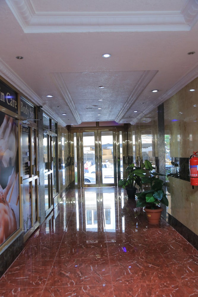 Tiffany Diamond Hotels
