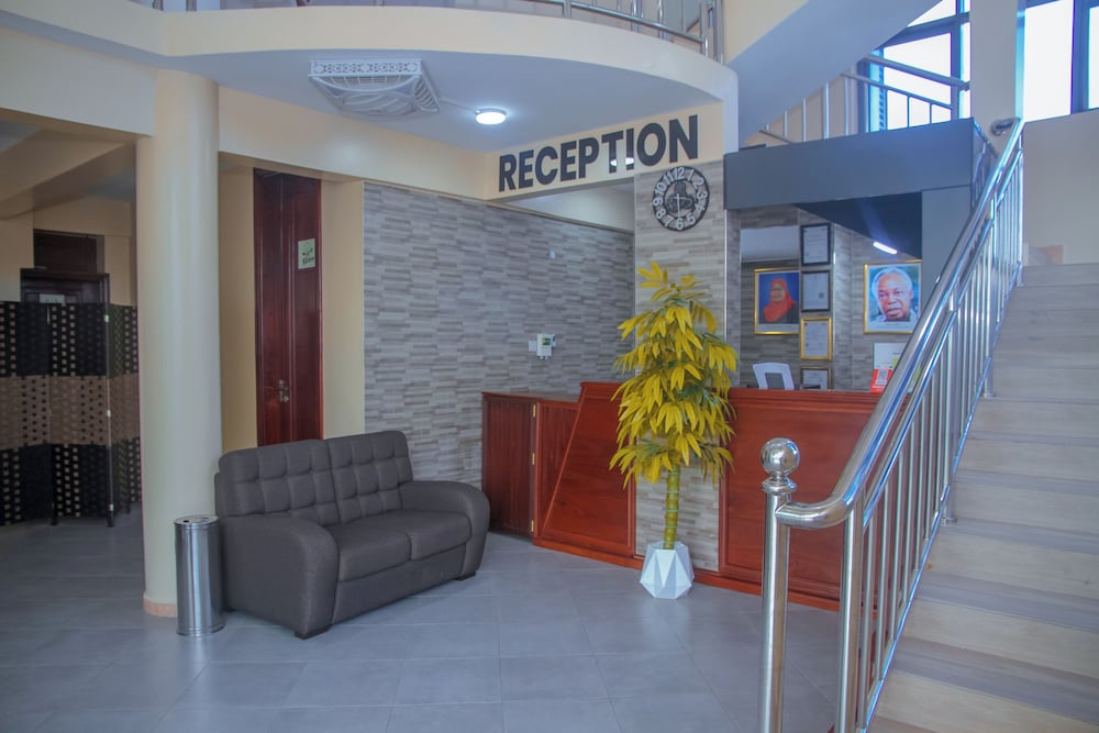 Andrew View Hotel