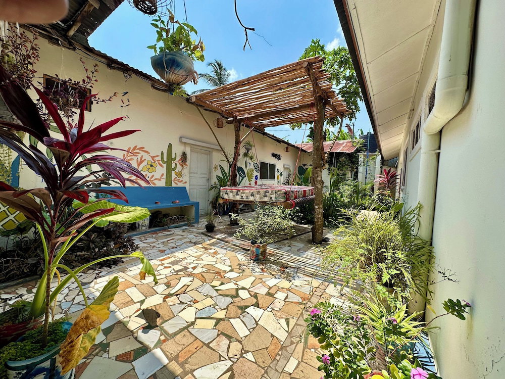 Hotel Mama's House