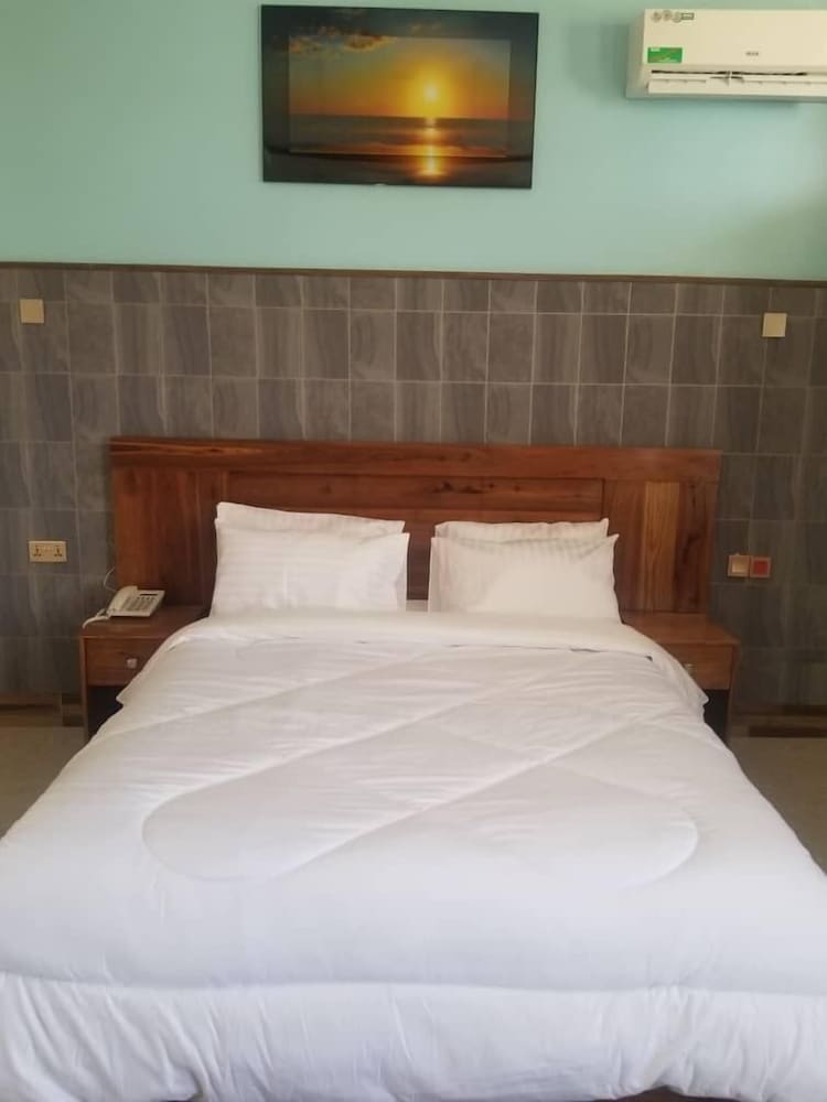 Glonency Martha Hotel Dodoma