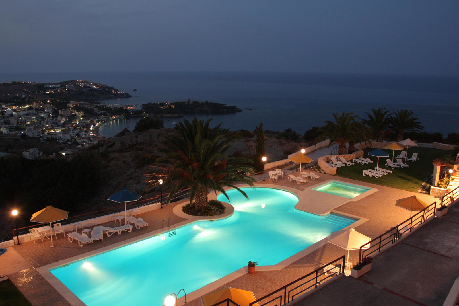 dal travel Pela Mare