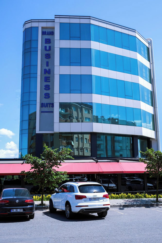 Hotel Brand Business Suits