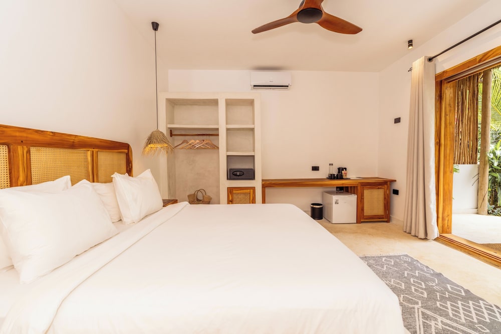 Lujo Zanzibar Resort