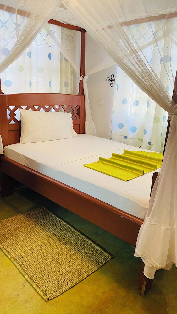 Hotel Parachichi House Bed And Breakfast