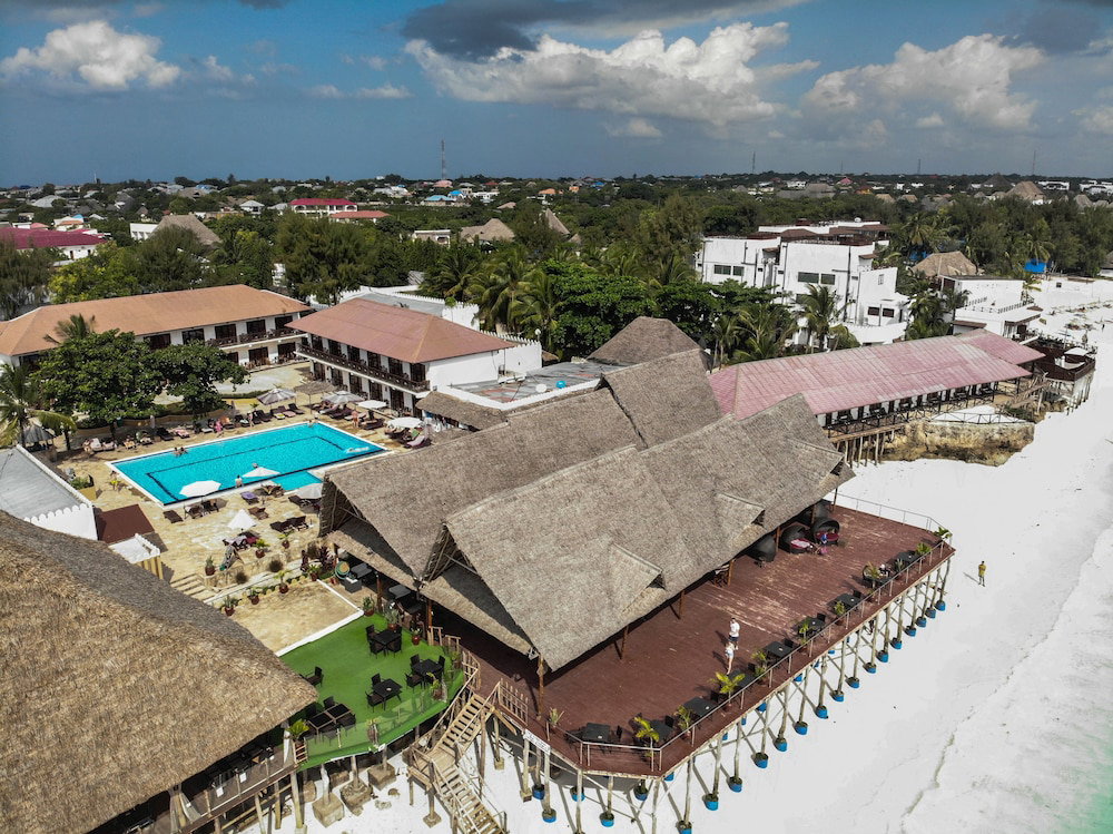 Hotel Amaan Beach Bungalows