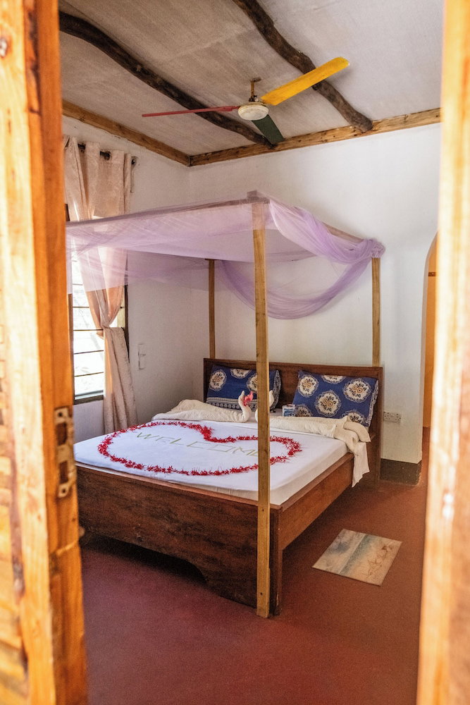 Hotel Afro Beach Safari