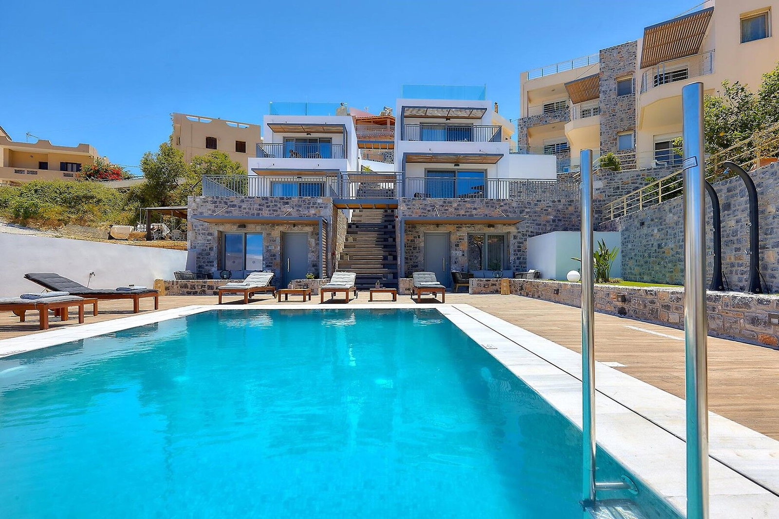 dal travel Seascape Luxury Residences