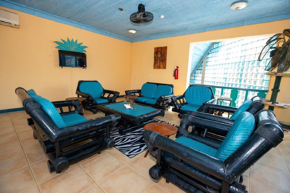 Beachcomber Hotel And Resorts