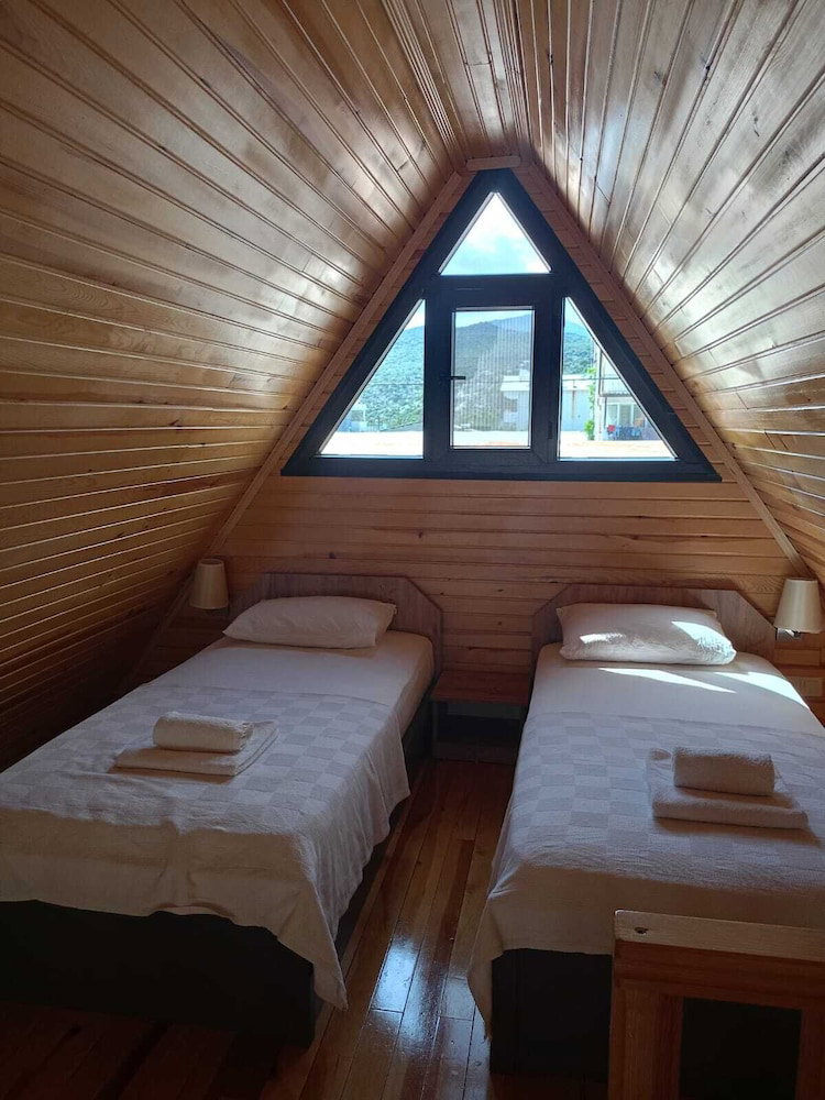 Riviera Bungalov Apart