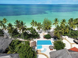 Hotel Manolo Beach Resort cazare Uroa