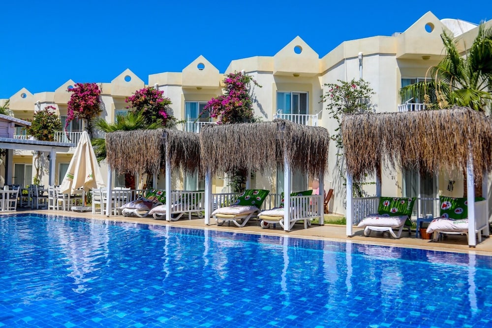 Hotel Viras Hotel