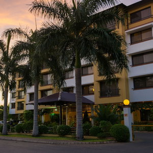 Hotel Sea Cliff Court cazare Magomeni