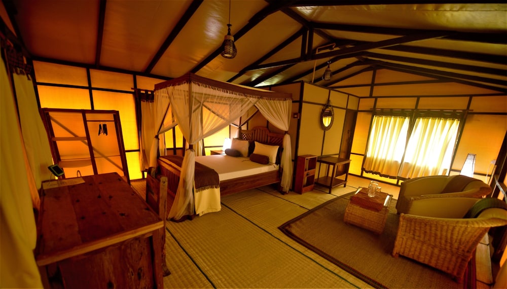 Little Okavango Camp