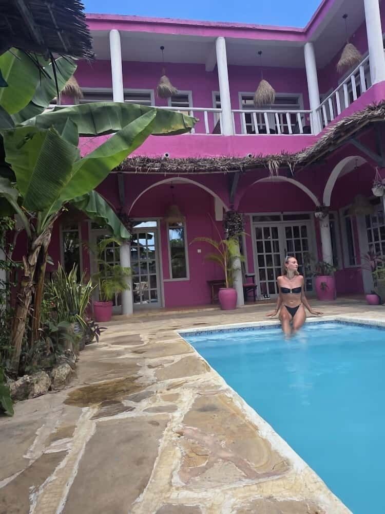 Hotel Nungwi Roses Lodge