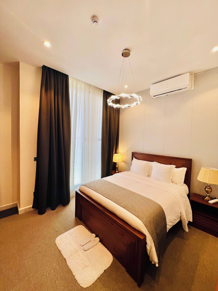 Maison Luxe Apartments