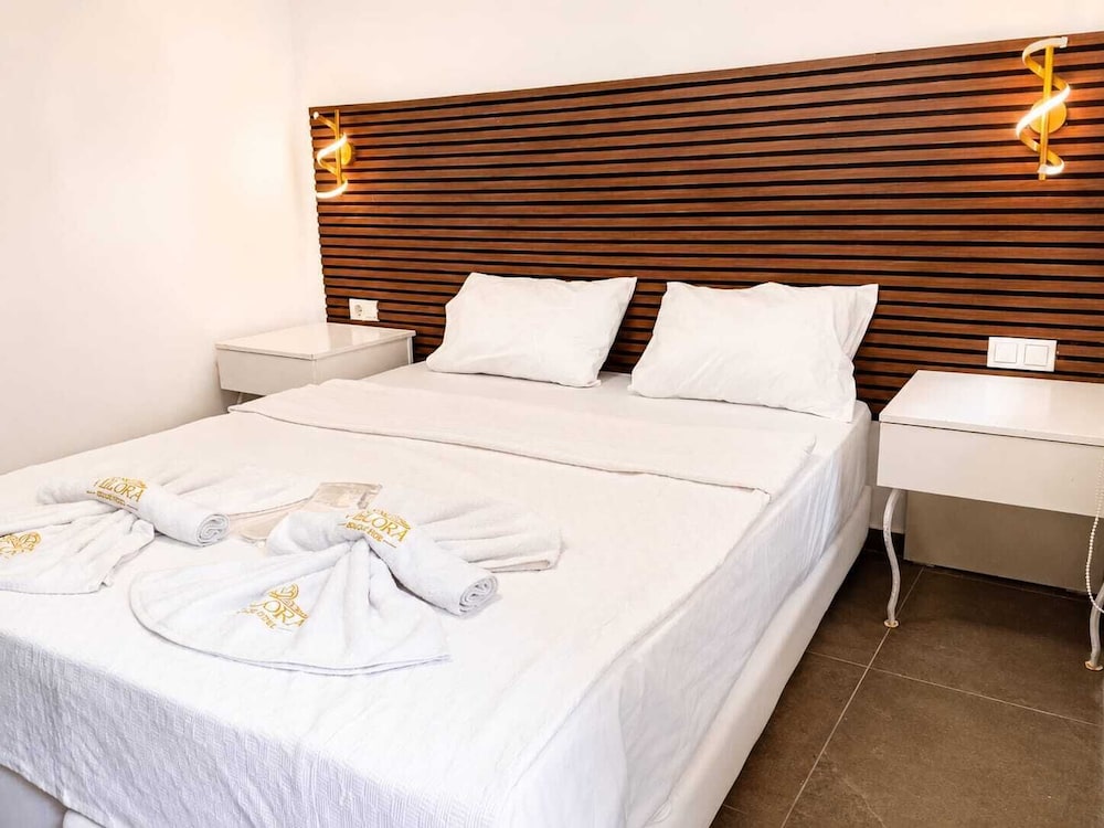 Hotel Velora Beach Otel