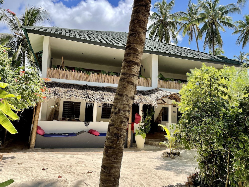 Hotel Blue Reef Sport And Fishing Lodge & Bungalows