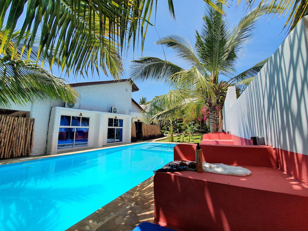 Hotel Baridi Villa