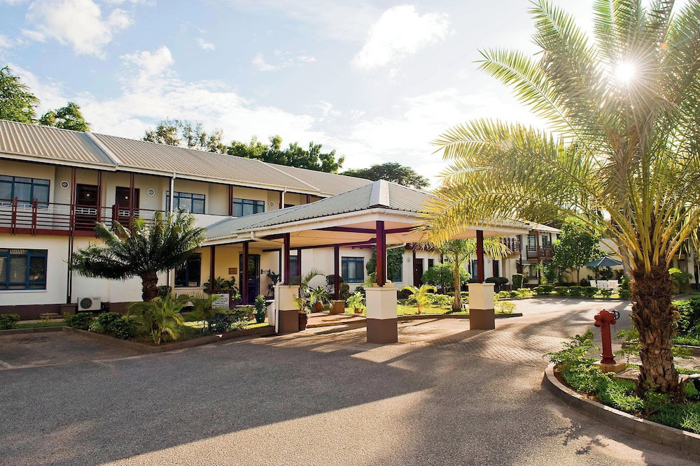 Hotel Protea Hotel By Marriott Dar Es Salaam Oyster Bay