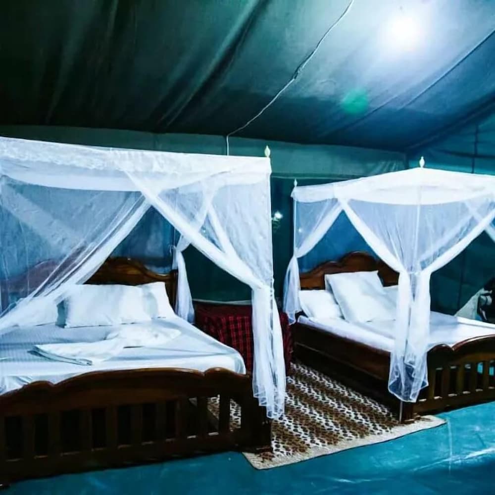 Hotel Mikumi Nalika Camp