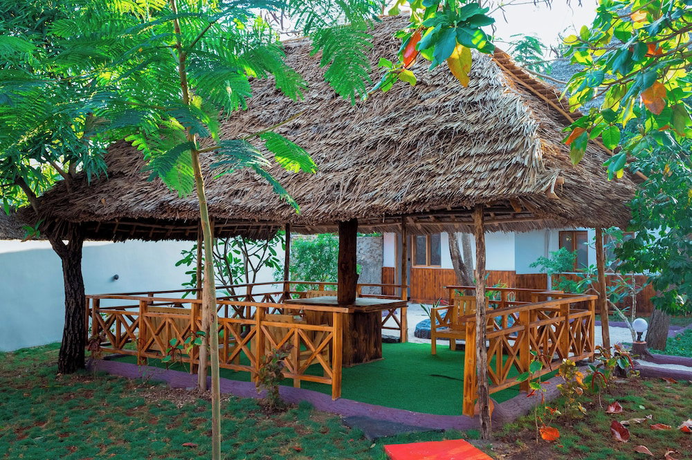 Hotel Jodari Bungalow Kizimkazi Zanzibar