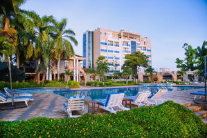 Hotel Tanga Beach Resort & Spa cazare Tanga