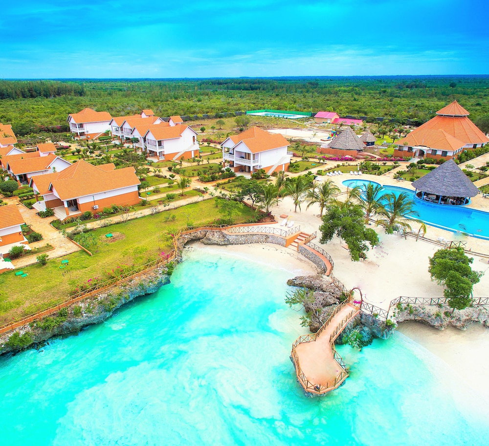 Hotel Azao Resort & Spa
