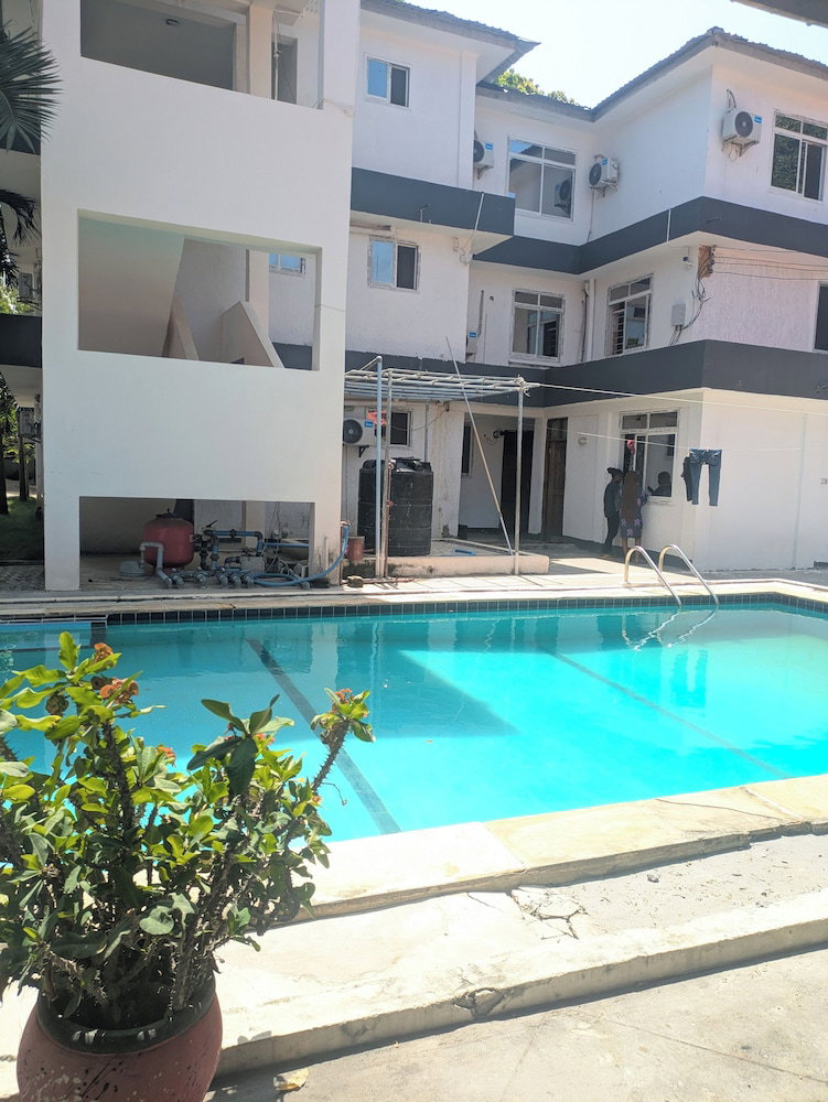 Huasheng Hotel
