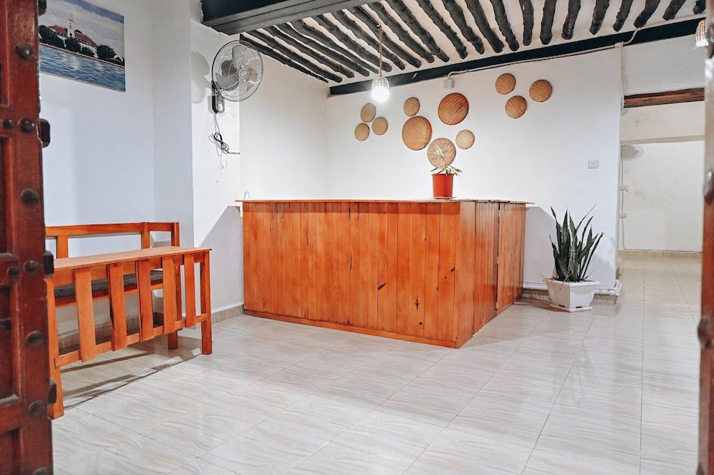 Hotel Vivi Cafe B&B