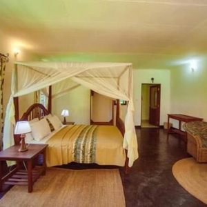 Hotel House Of West Kili cazare Kingori