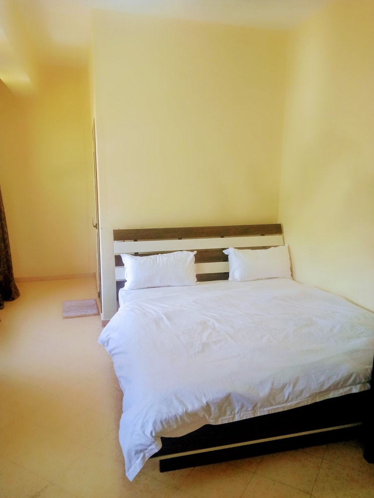 Favoured Hotel