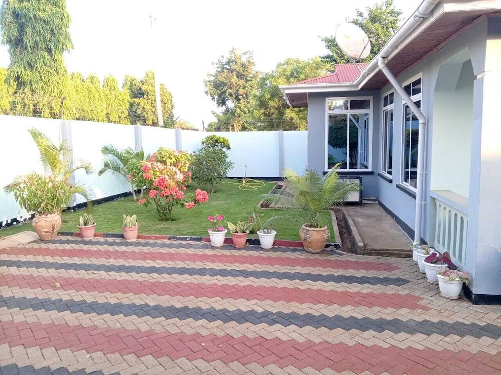 Hotel Nyota Safari Lodge Moshi