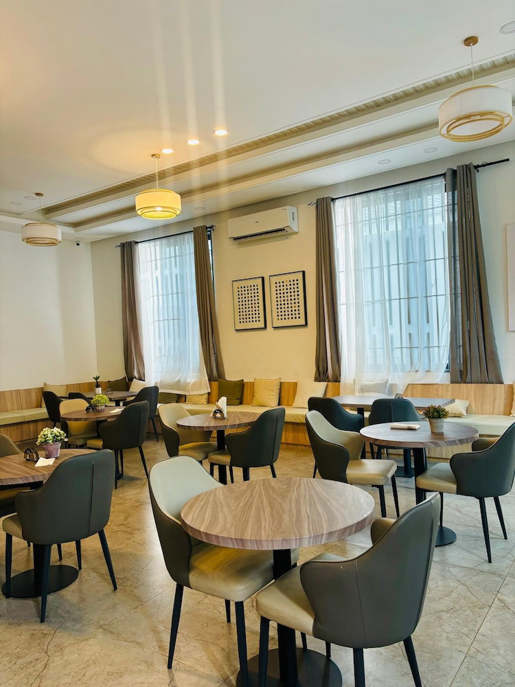 Cmg Hotels Ltd