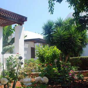 Hotel Maritimo Beach Hotel cazare Sision