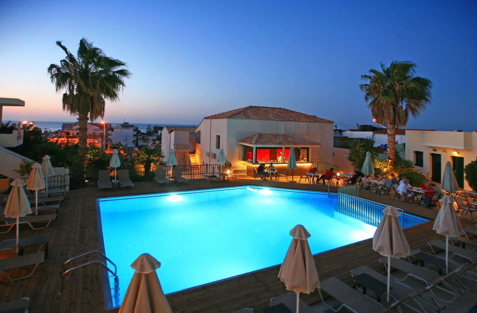 dal travel Katrin Suites