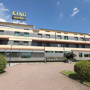 Hotel Hotel King, By R Collection Hotels cazare Varedo